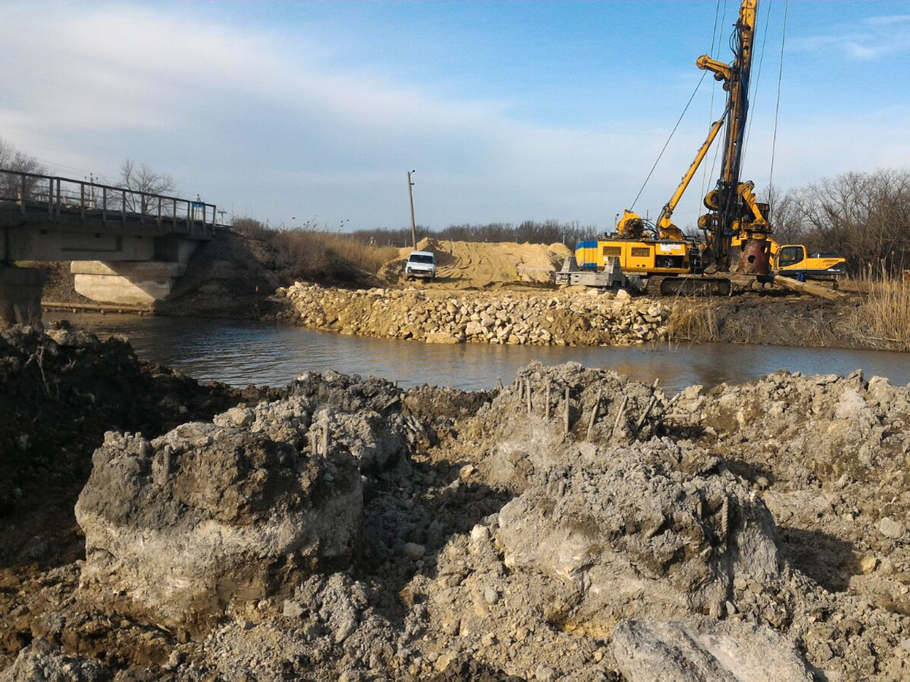 Строительство опор моста, Славянск-на-Кубани
